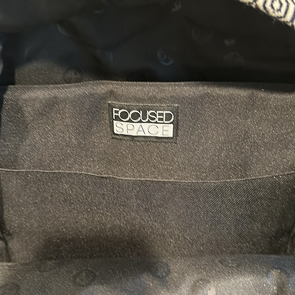 Backpack - Picture 4 of 4